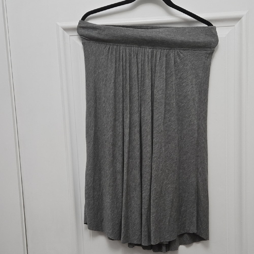 Athleta Skirt With  Falling Pleats That Accent The Waistband